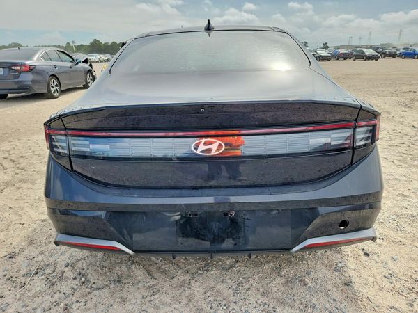 2024 HYUNDAI SONATA SEL w/ Convenience Pkg — DIRR