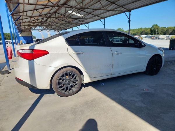 2014 KIA FORTE LX