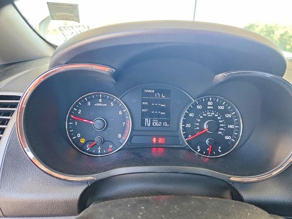 2014 KIA FORTE LX
