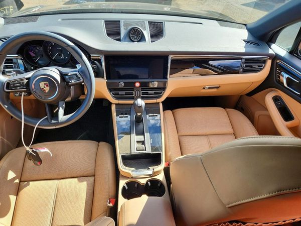 2025 PORSCHE MACAN Macan, Macan T — CKPT