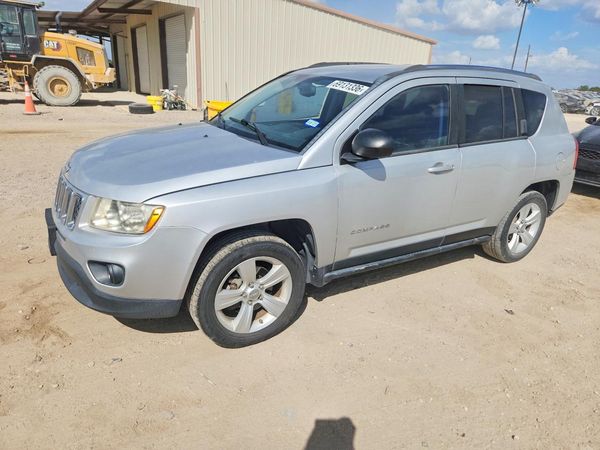 2012 JEEP COMPASS Sport — Front 3/4