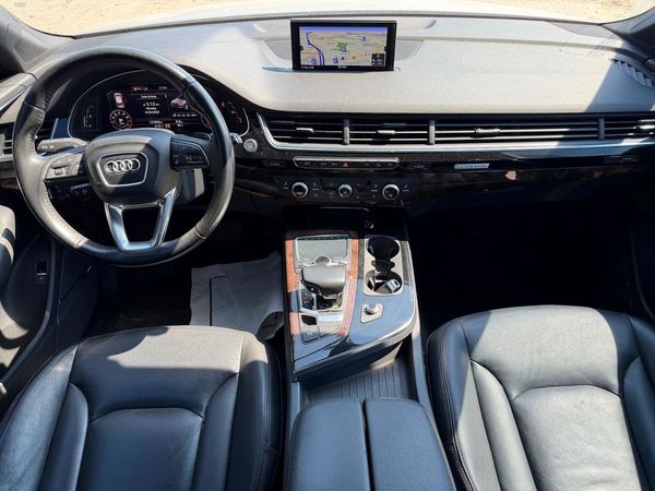 2018 AUDI Q7