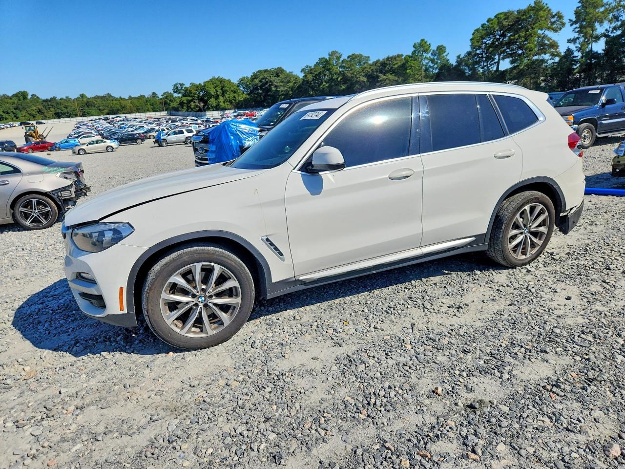 2019 BMW X3 — Front 3/4