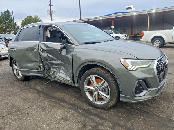 2020 AUDI Q3