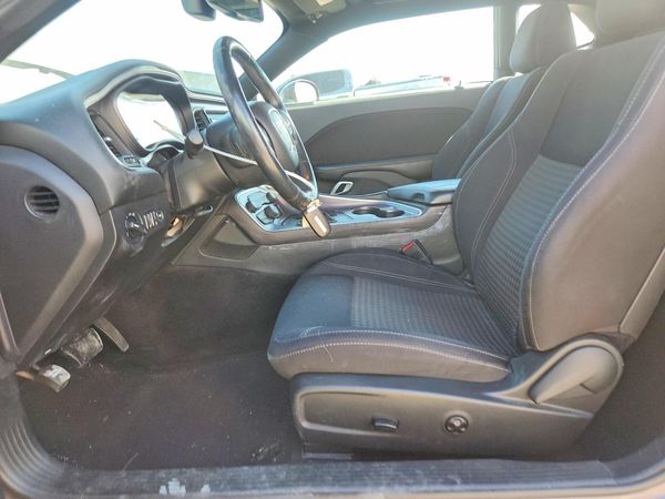 2015 DODGE CHALLENGER — DENT