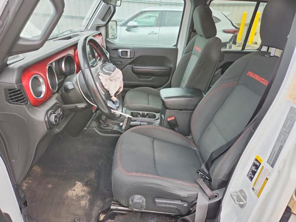 2021 JEEP WRANGLER UNLIMITED — DENT
