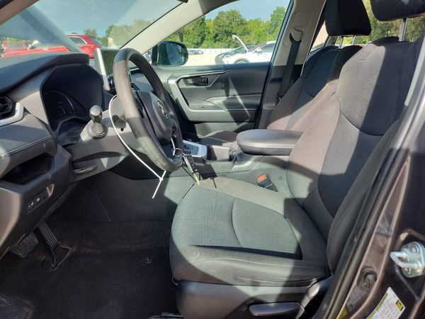 2023 TOYOTA RAV4 — DENT