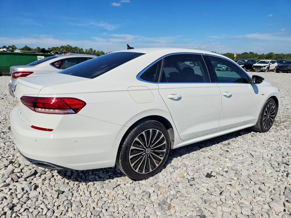2022 VOLKSWAGEN PASSAT Limited Edition — PSRA