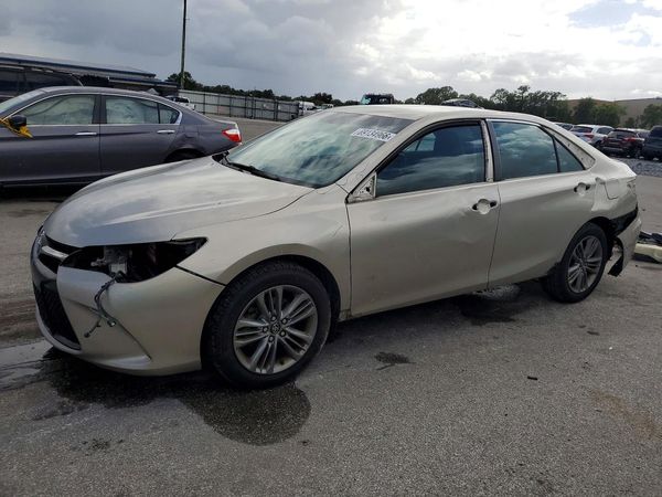 2017 TOYOTA CAMRY — DSFA — Front 3/4
