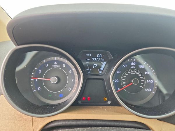 2013 HYUNDAI ELANTRA — ODOM