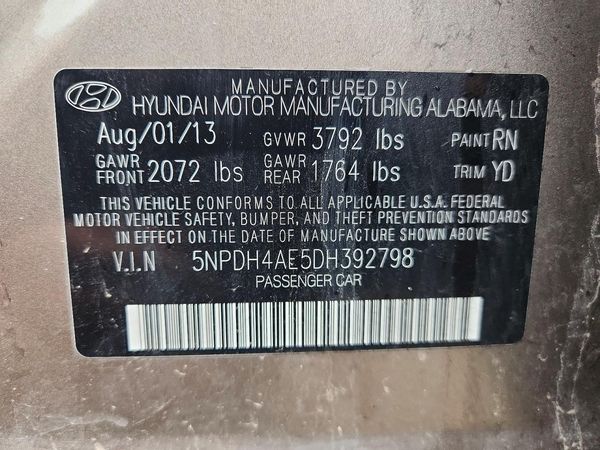 2013 HYUNDAI ELANTRA — VINS