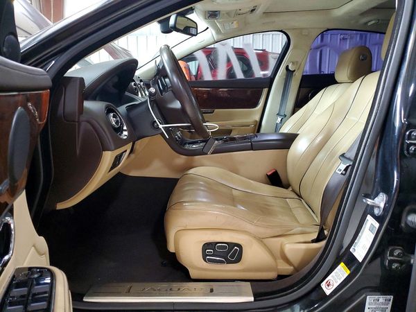 2014 JAGUAR XJ XJ Super charged — DENT