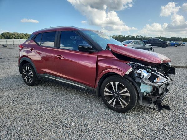 2019 NISSAN KICKS — Passenger 3/4