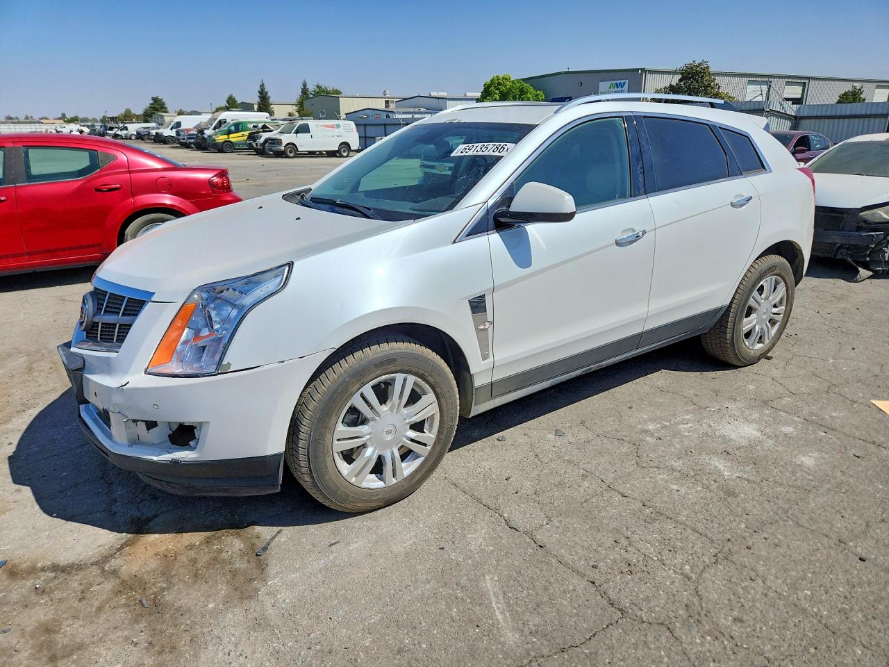2012 CADILLAC SRX — Front 3/4