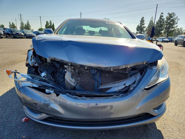 2013 HYUNDAI SONATA GLS/ GLS Popular