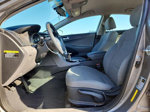 2013 HYUNDAI SONATA GLS/ GLS Popular