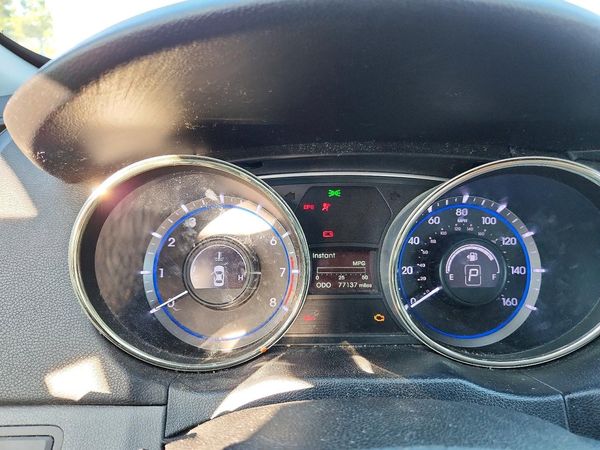 2013 HYUNDAI SONATA GLS/ GLS Popular