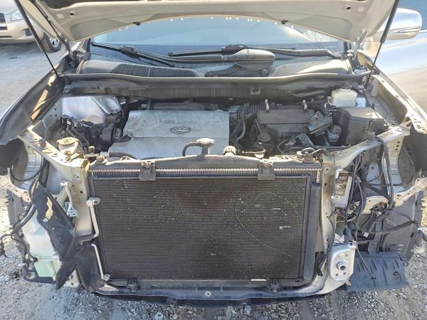2015 LEXUS RX 350 — Engine bay