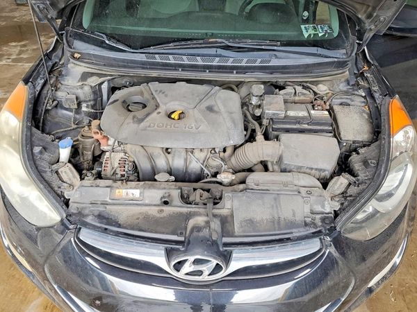 2013 HYUNDAI ELANTRA