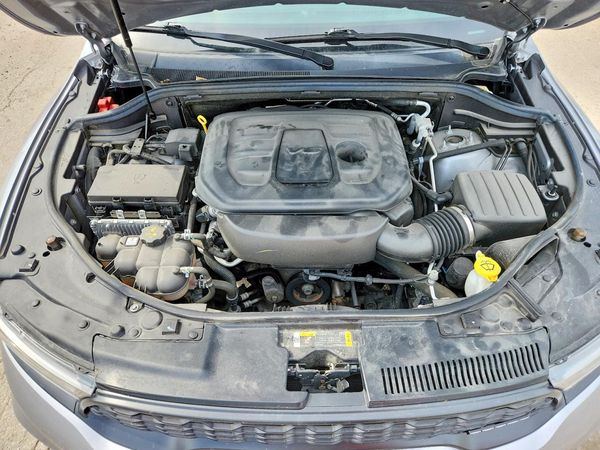 2021 DODGE DURANGO — Engine bay