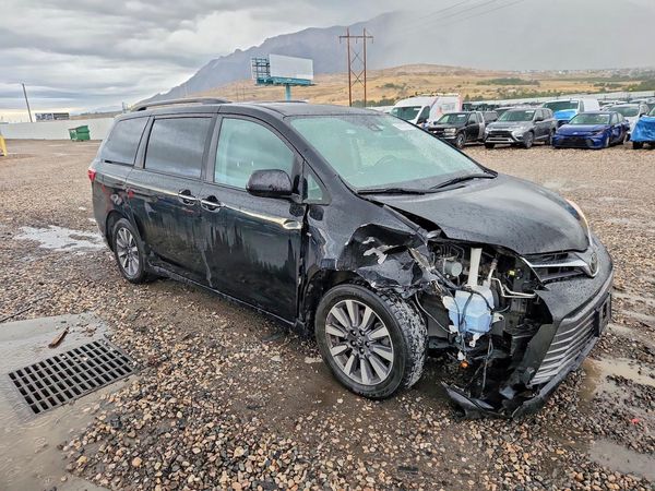 2018 TOYOTA SIENNA — Passenger 3/4