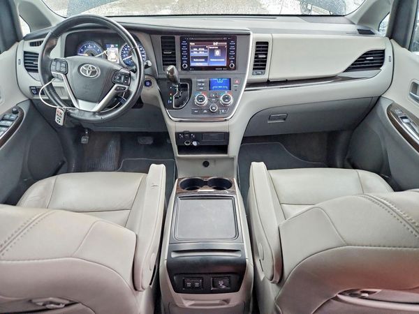 2018 TOYOTA SIENNA — CKPT