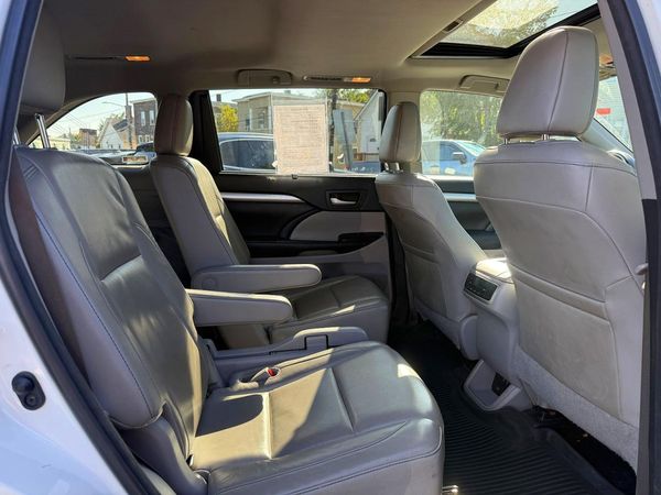 2018 TOYOTA HIGHLANDER SE/XLE