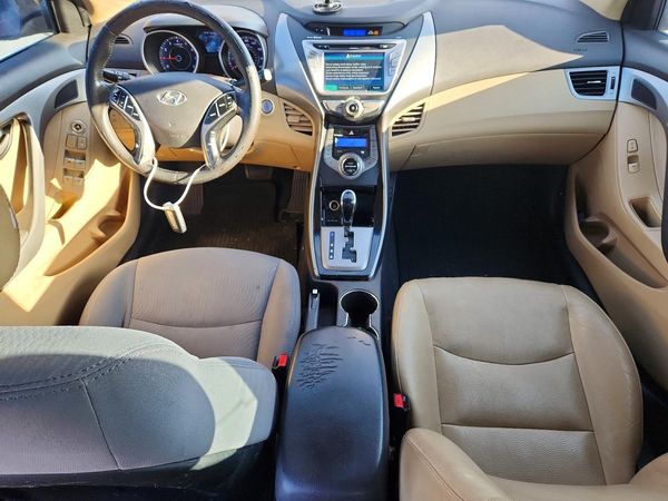 2013 HYUNDAI ELANTRA — CKPT