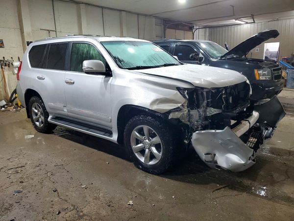 2012 LEXUS GX 460 Premium — Passenger 3/4