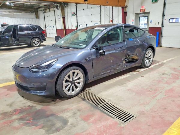 2022 TESLA MODEL 3 — DSFA — Front 3/4