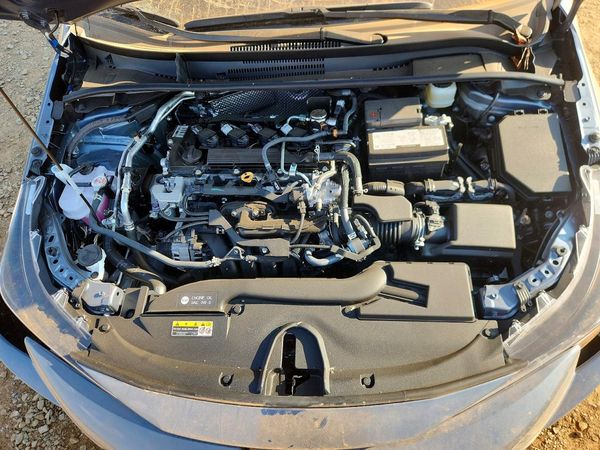 2026 TOYOTA COROLLA LE — Engine bay
