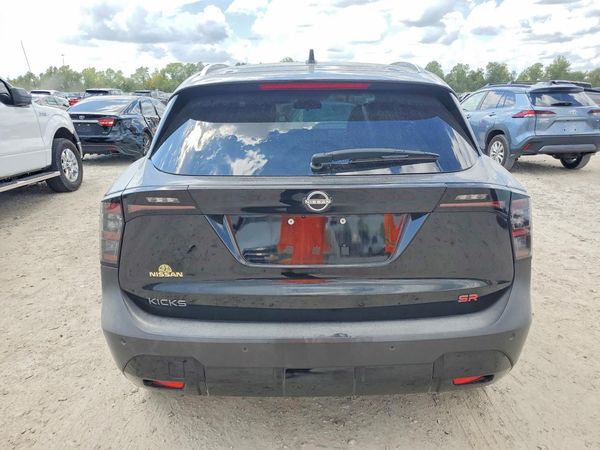 2025 NISSAN KICKS SR — DIRR