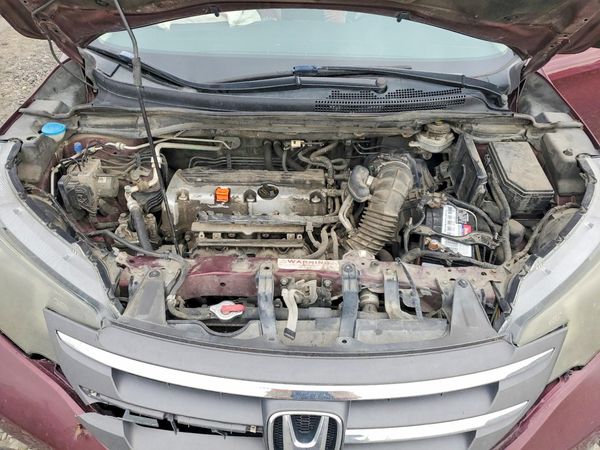 2013 HONDA CRV LX — Engine bay