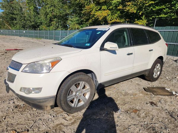 2012 CHEVROLET TRAVERSE — DSFA — Front 3/4