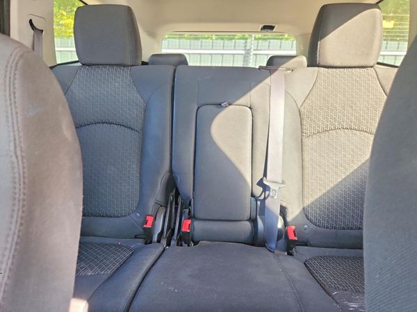 2012 CHEVROLET TRAVERSE LT — SUVN