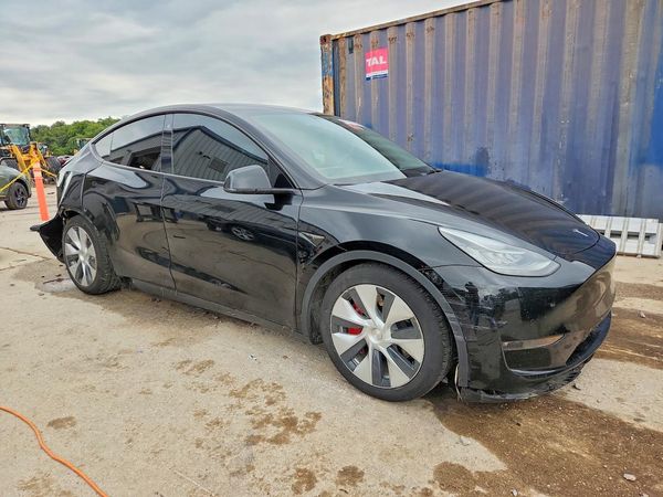 2022 TESLA MODEL Y