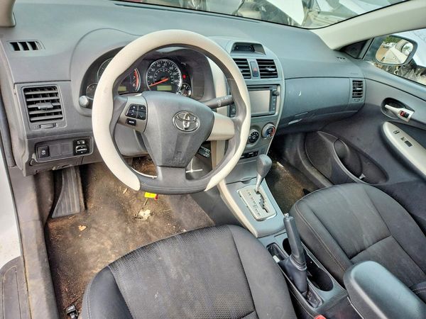 2013 TOYOTA COROLLA — CKPT