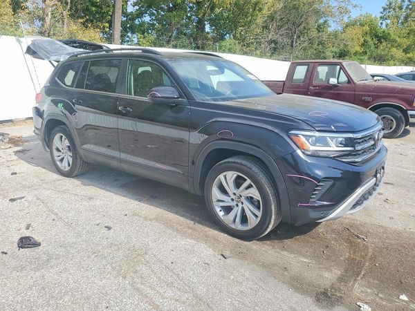 2021 VOLKSWAGEN ATLAS — Passenger 3/4