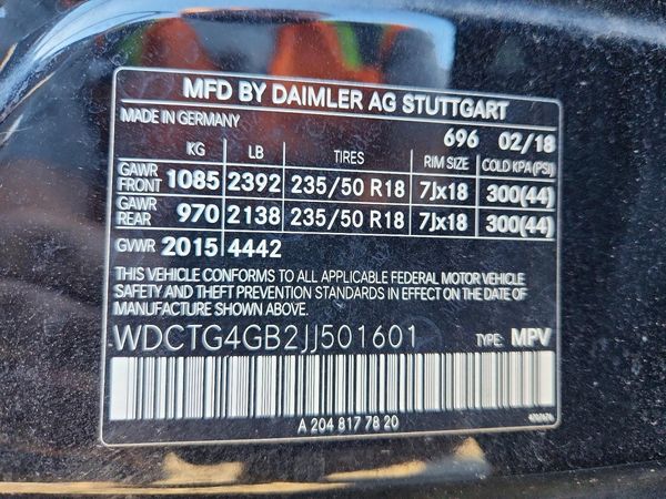 2018 MERCEDES-BENZ GLA GLA250-4M — VINS