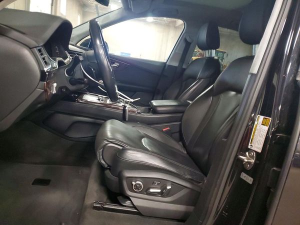 2017 AUDI Q7 quattro Prestige — DENT