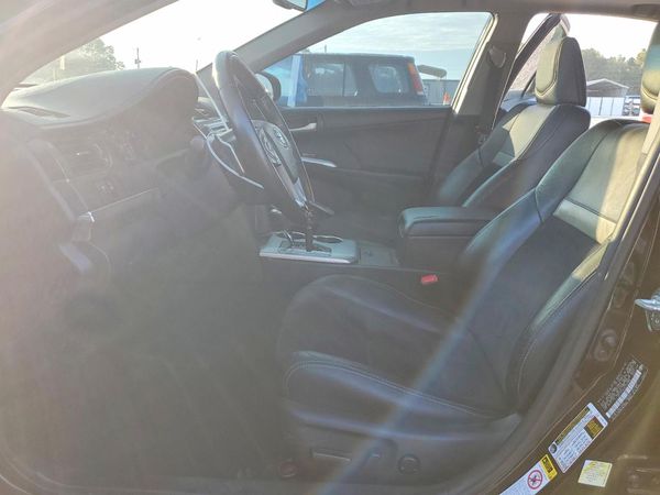 2012 TOYOTA CAMRY — DENT
