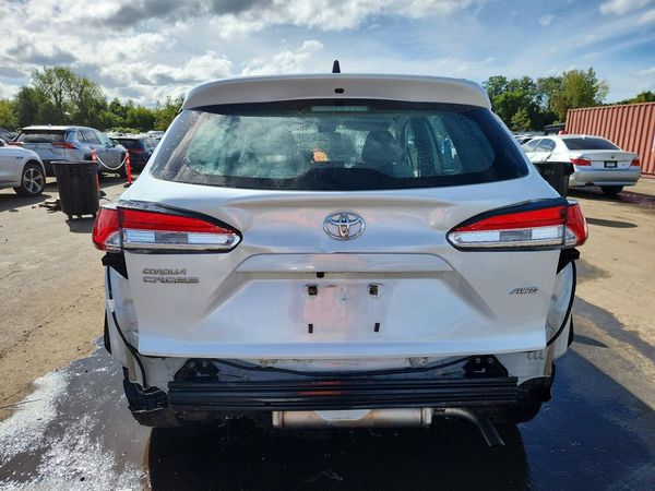 2022 TOYOTA COROLLA CROSS L — DIRR