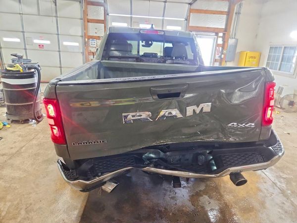 2026 RAM 1500 LARAMIE CREW CAB 4X4 — DIRR