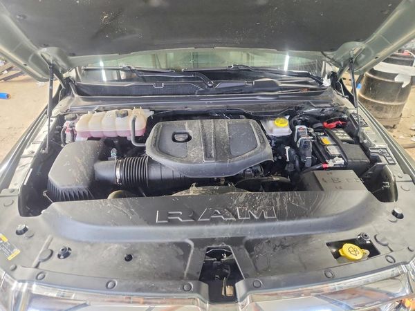 2026 RAM 1500 LARAMIE CREW CAB 4X4 — Engine bay