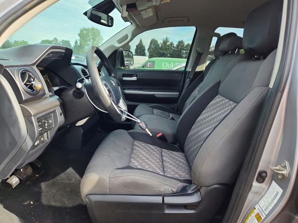 2019 TOYOTA TUNDRA — DENT