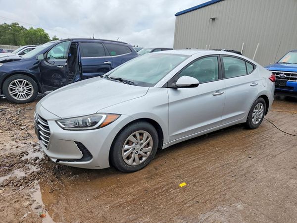 2017 HYUNDAI ELANTRA