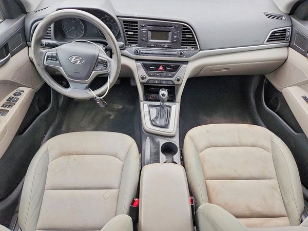 2017 HYUNDAI ELANTRA SE Base