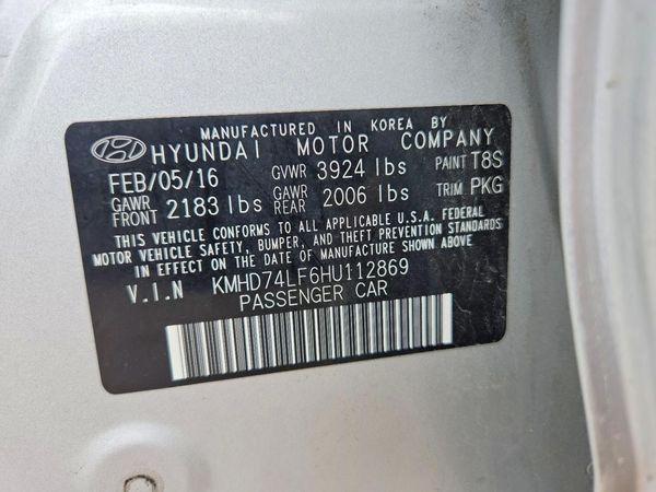 2017 HYUNDAI ELANTRA SE Base