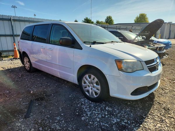 2014 DODGE GRAND CARAVAN SE