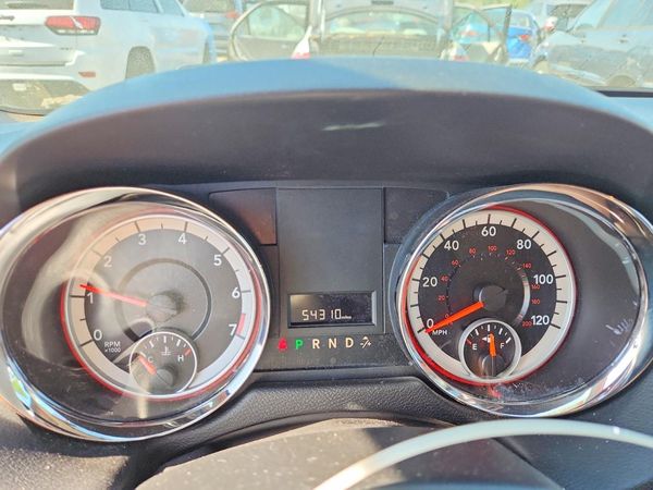 2014 DODGE GRAND CARAVAN SE